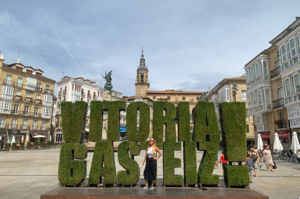 ¿Buscas una agencia de marketing digital en Bilbao? Conecta con Lanbro
